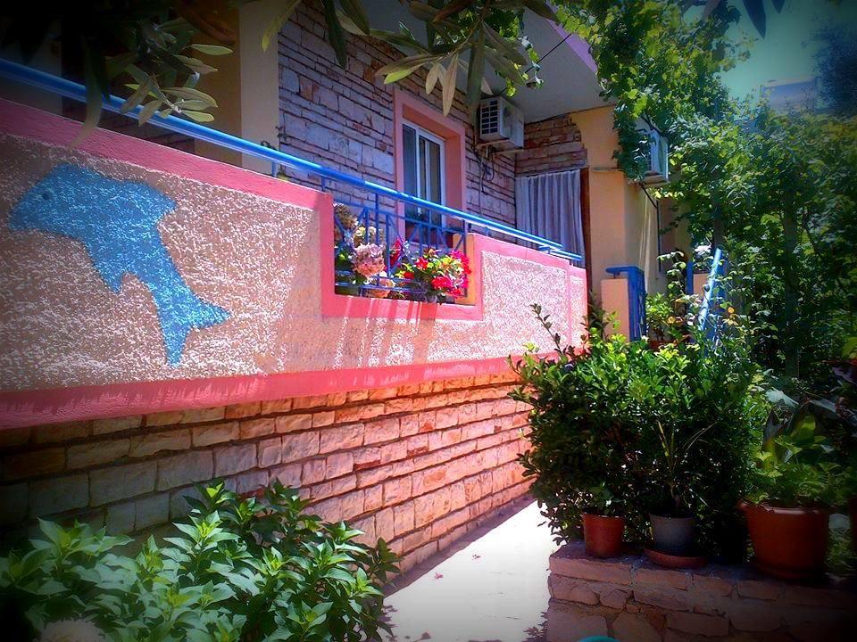 Vita Apartment - Spacious Garden And Balcony 5 Min To Beach & Center Ksamil Exterior photo