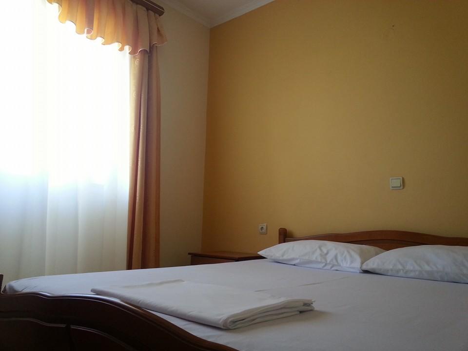 Vita Apartment - Spacious Garden And Balcony 5 Min To Beach & Center Ksamil Exterior photo